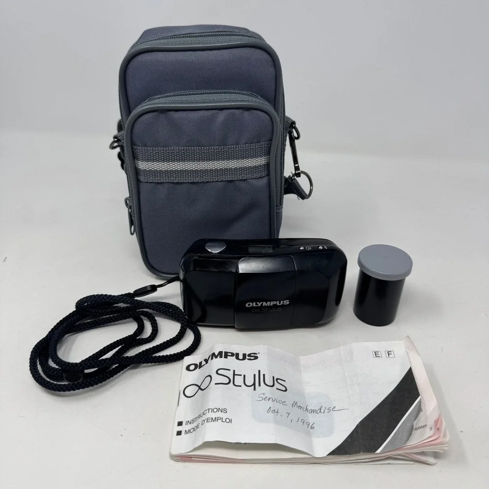 Olympus Infinity Stylus 35mm Film Camera 35mm f/3.5 Lens with Case Manual Tested